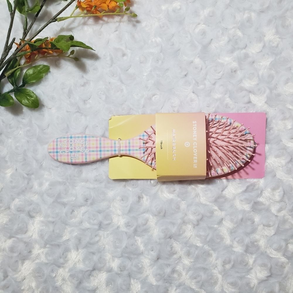 Stoney Clover Lane x Target Gingham detangling hairbrush pink/blue